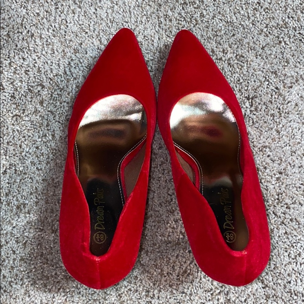 Red Velvet Heel